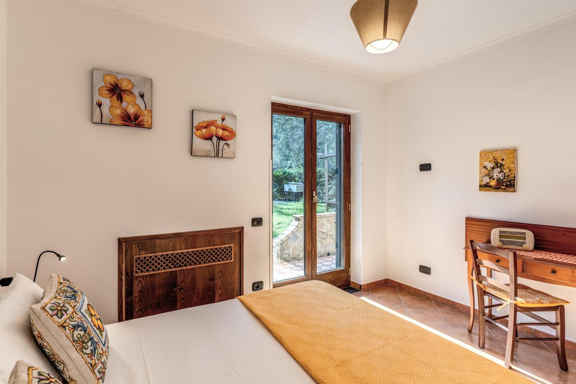 Villa Caruso Private Heated Pool & Sea View Sorrento Bagian luar foto