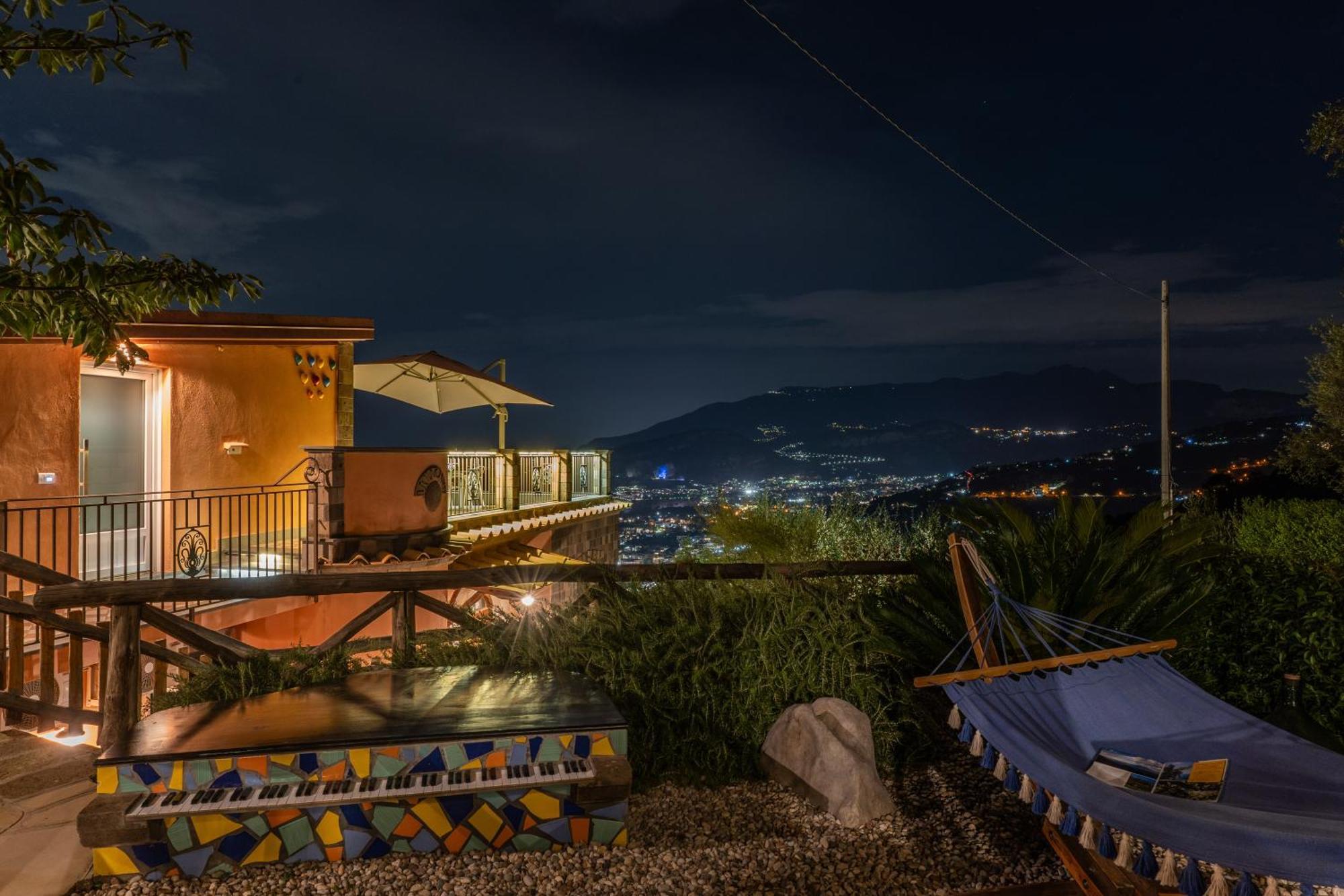 Villa Caruso Private Heated Pool & Sea View Sorrento Bagian luar foto