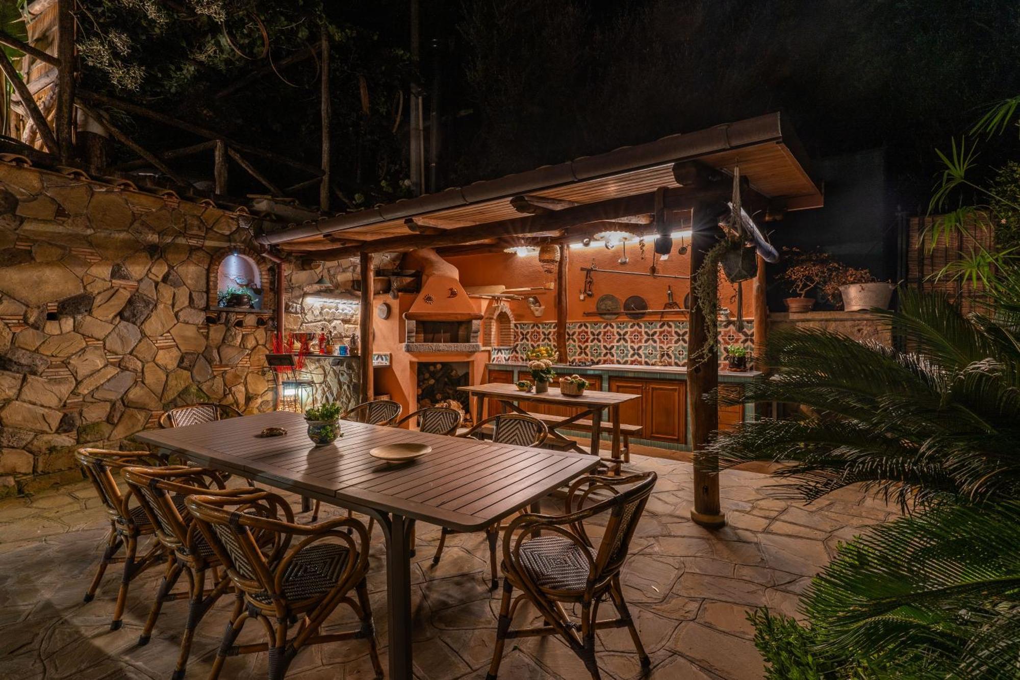 Villa Caruso Private Heated Pool & Sea View Sorrento Bagian luar foto